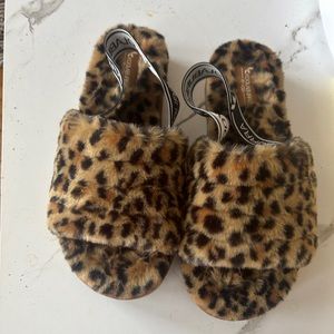 Kookaburra by Ugg - Women’s Leopard Print Slippers/Slides